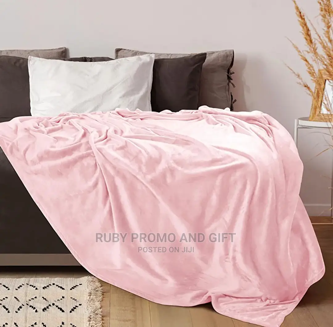 Super Warm Pink Fleece Blanket