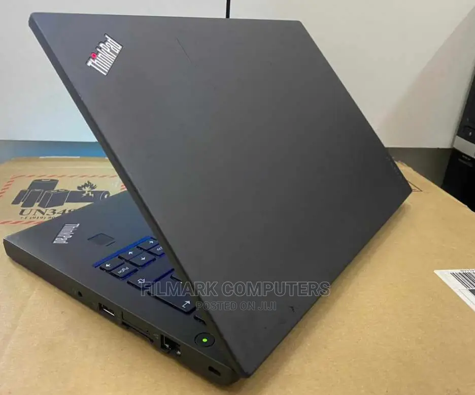 Laptop Lenovo ThinkPad X270 8GB Intel Core i5 SSD 256GB