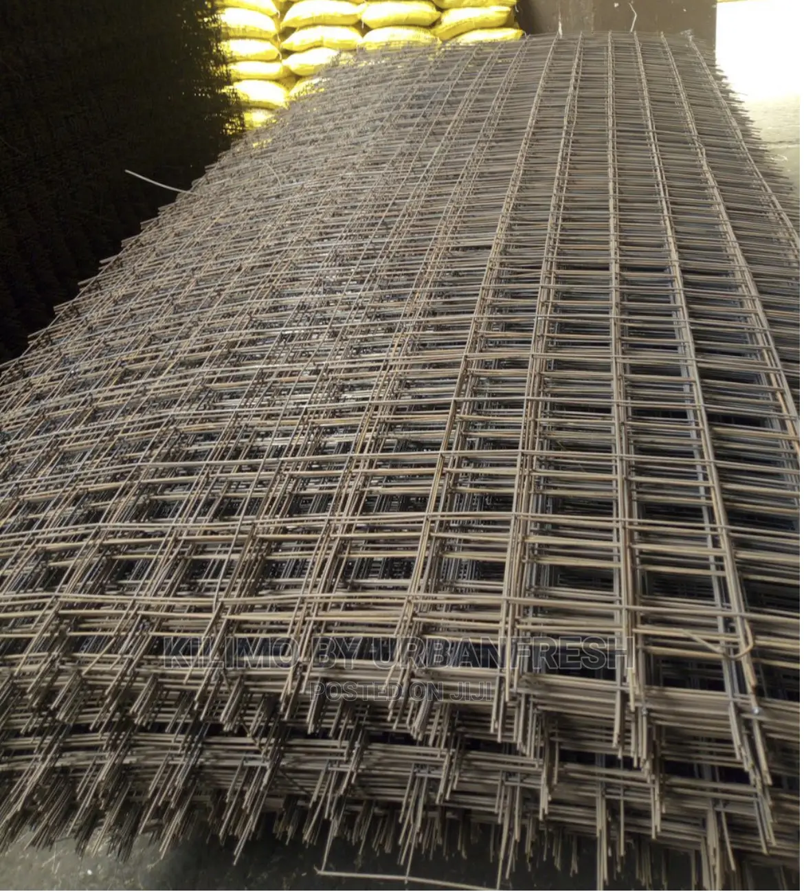 Weldmesh. 5040. Wire Diameter :4mm. 8ft L X 4 Ft W.