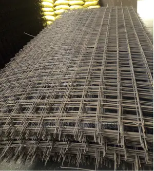 Weldmesh. 5040. Wire Diameter :4mm. 8ft L X 4 Ft W.