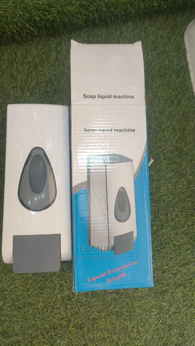 500ml Manual Soap Dispenser - thumbnail 2