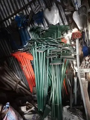 A Rake Metallic