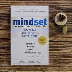 Mindset - New Psychology of Success Book by Carol S. Dweck