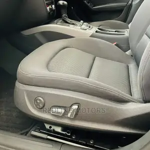 Audi A4 2.0T Premium AWD Quattro 2016 Pearl
