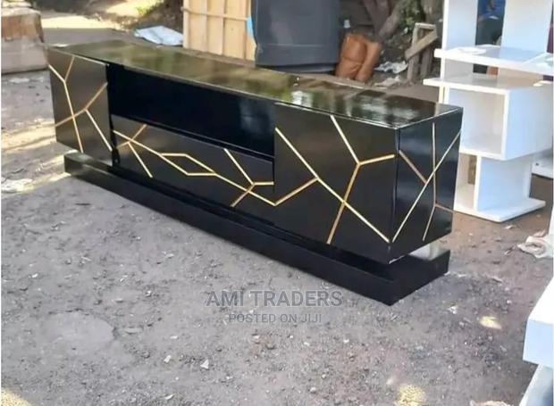 Elegant 6ft Golden Tv Stand