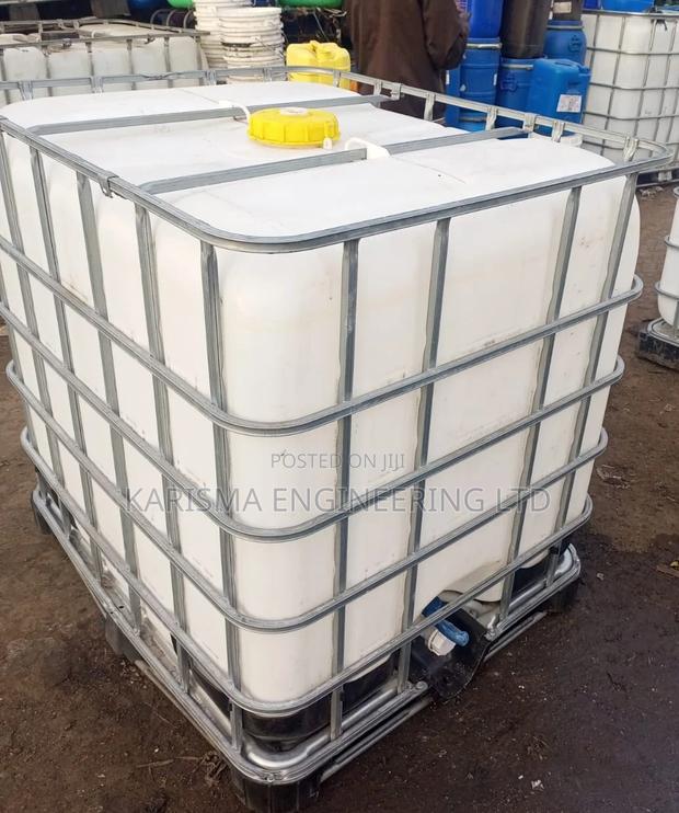 IBM Tanks Steel Caged Tankl Water Tank - main view