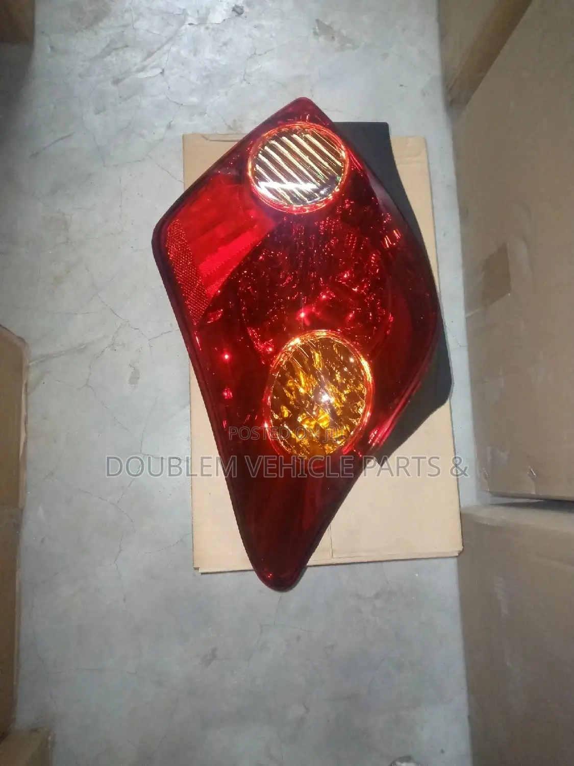 Tail Lamp Toyota IST 2005