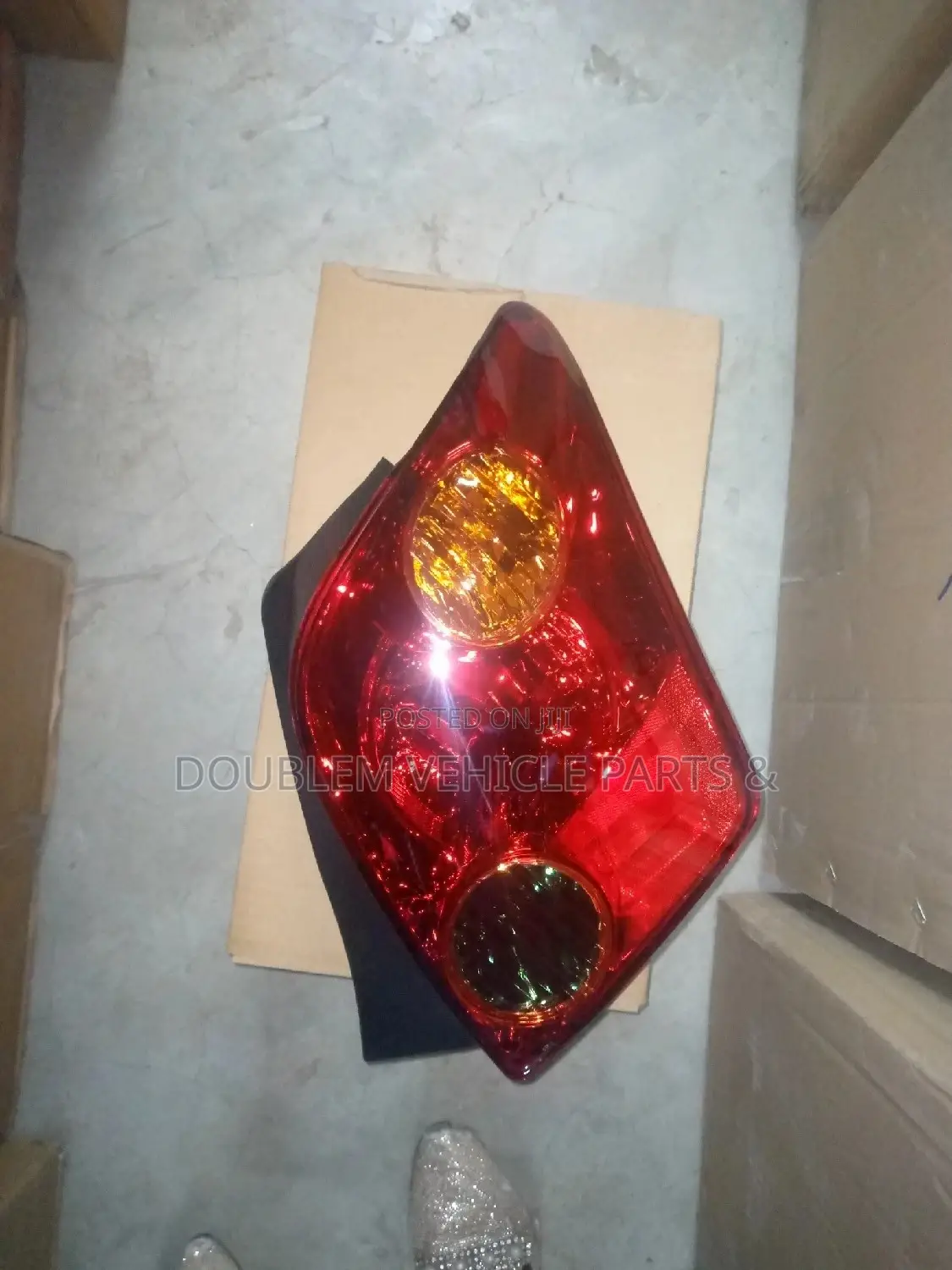 Tail Lamp Toyota IST 2005