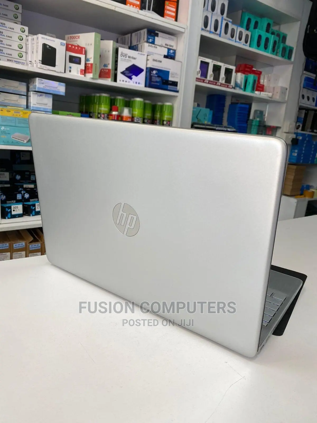 New Laptop HP 15 8GB Intel Core I5 SSD 256GB