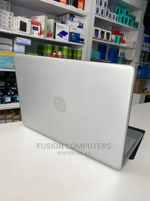 New Laptop HP 15 8GB Intel Core I5 SSD 256GB