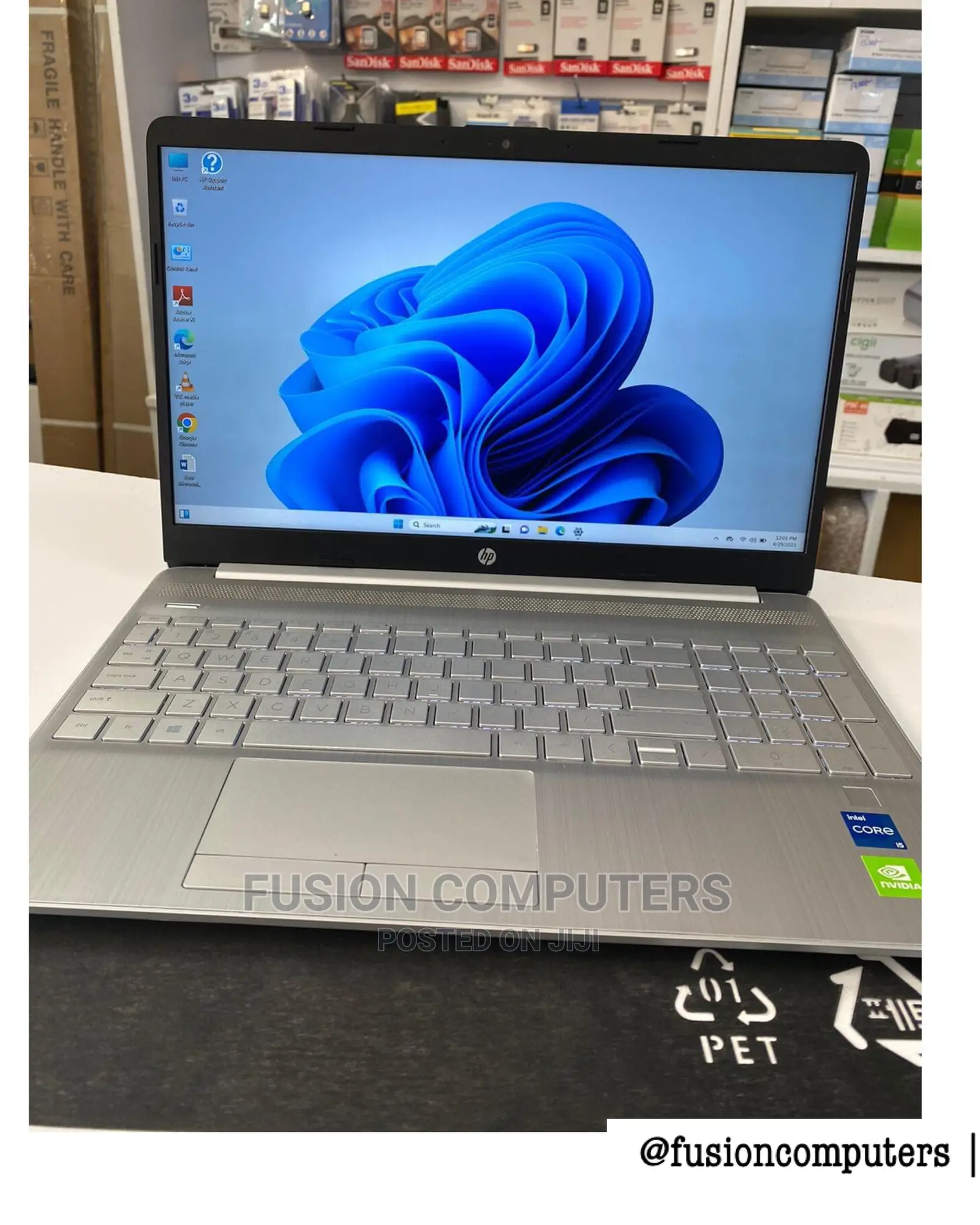 New Laptop HP 15 8GB Intel Core I5 SSD 256GB