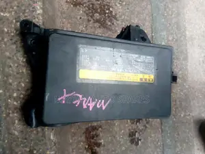 Engine Fusebox for Toyota Mark X
