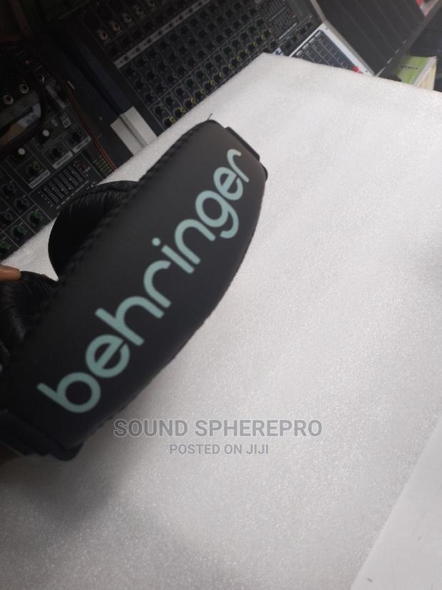 Behringer HPM 1000 - thumbnail 3