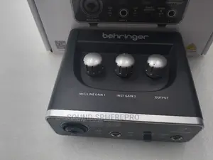 Behringer UM2 Sound Card