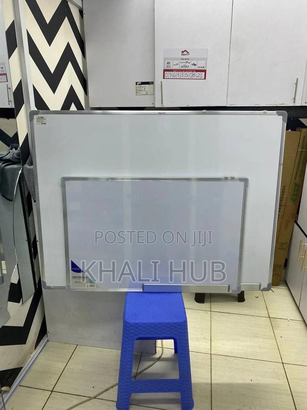 White Board, White Board, Whiteboards~ - main view