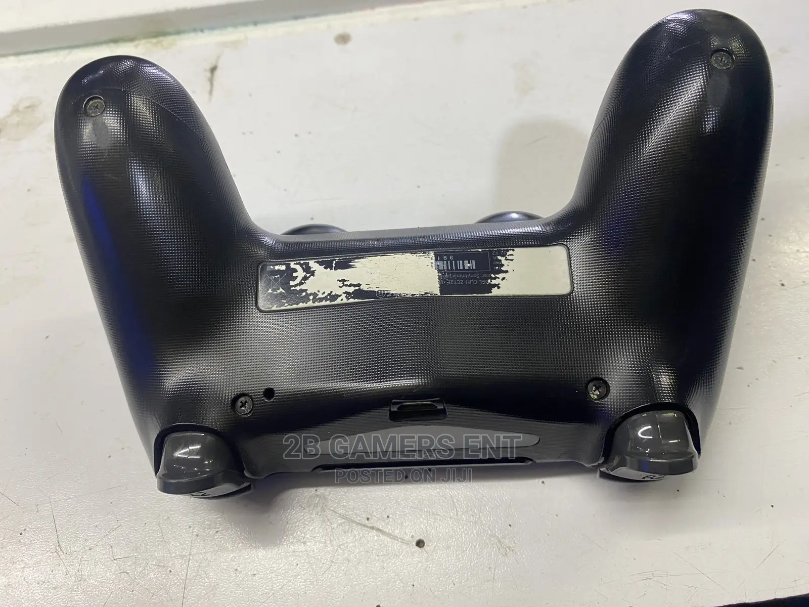 1 Pad, PS4 STANDARD, Clean