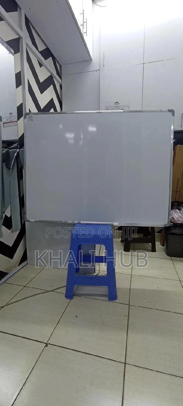 *White Board. White Board' - main view