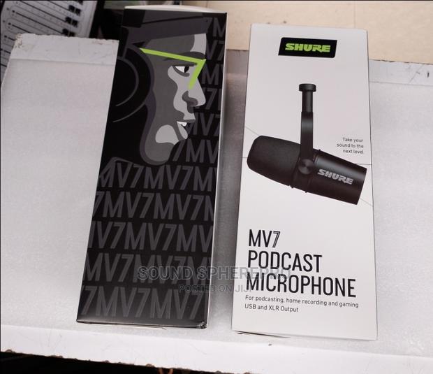 Shure MV7 USB Podcast Microphone