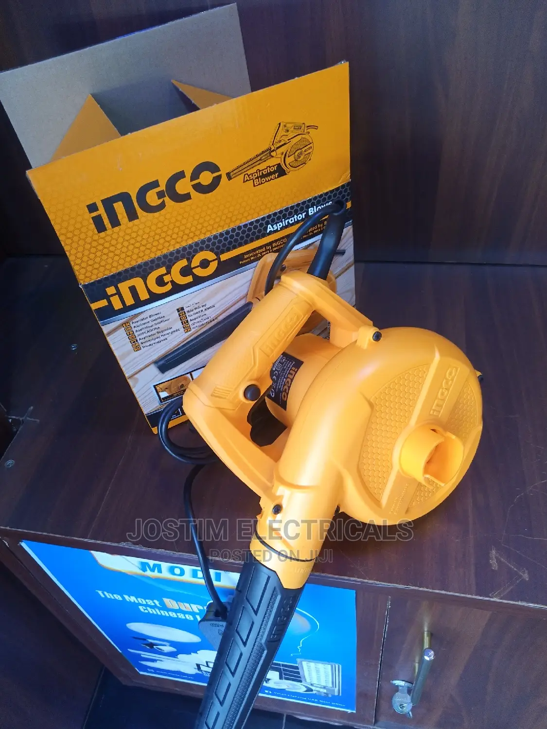 INGCO 400w Blower
