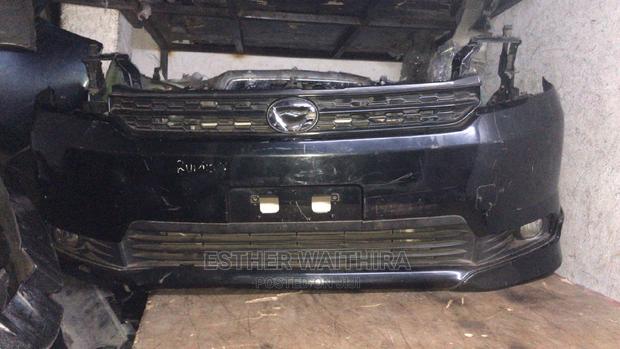 Toyota Rumion 2010 Nosecut