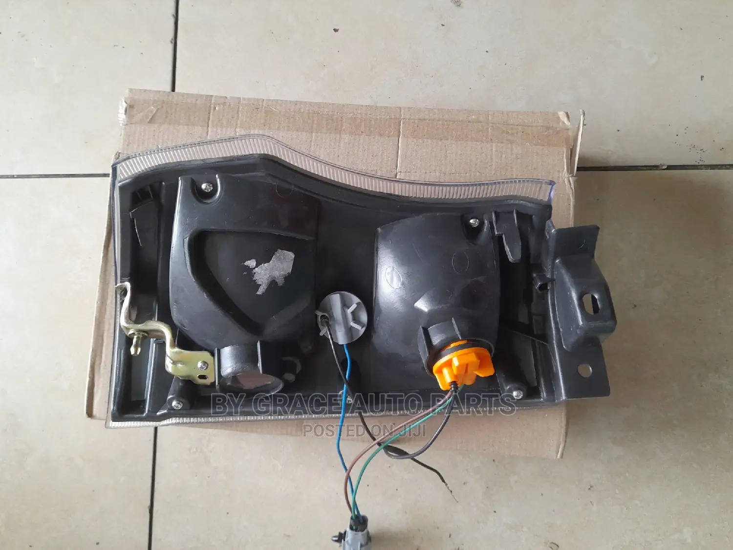 Corner Lamp 4;3 NQR/Isuzu