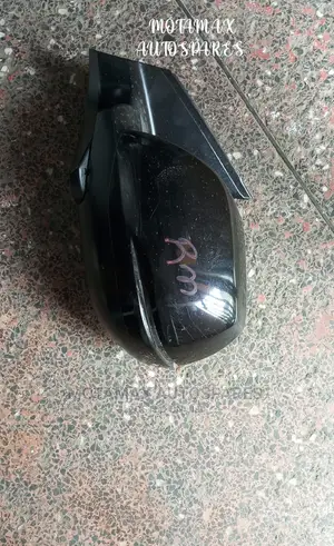 Honda CR-V RM1 Side Mirror