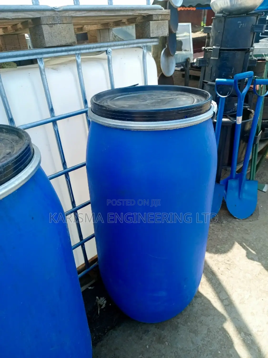 Water Tanks 250l