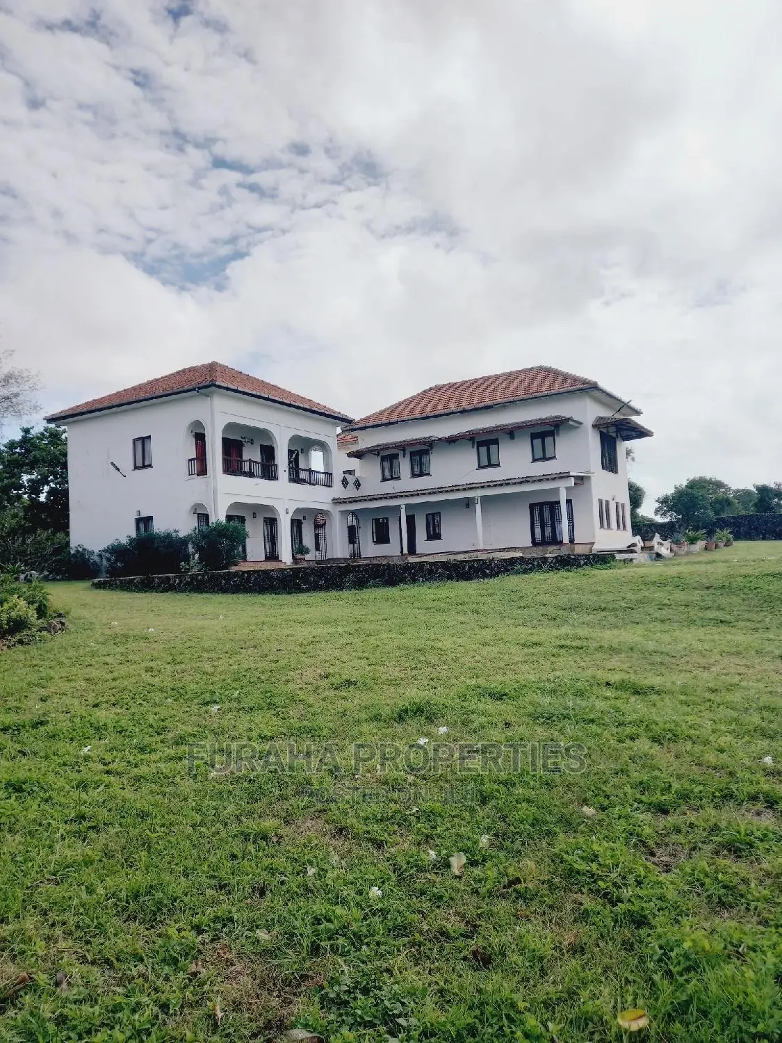 6bdrm Mansion in Shanzu for Sale