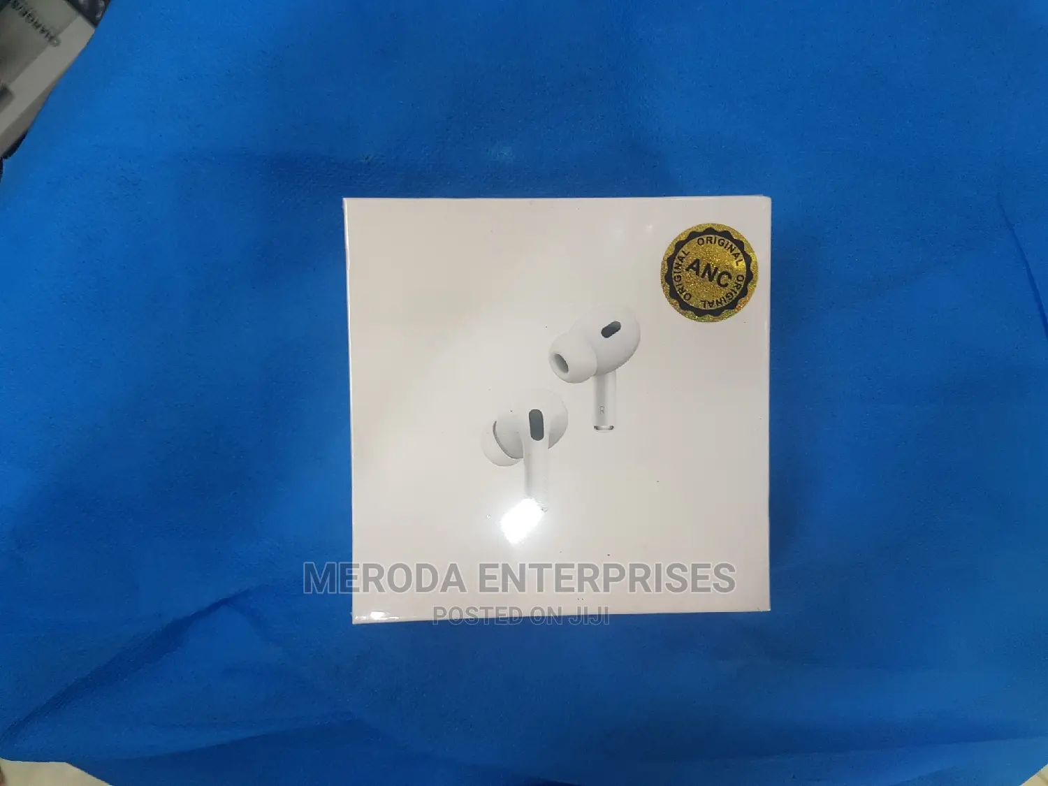 Apple iPods Pro Wireless Headsets
