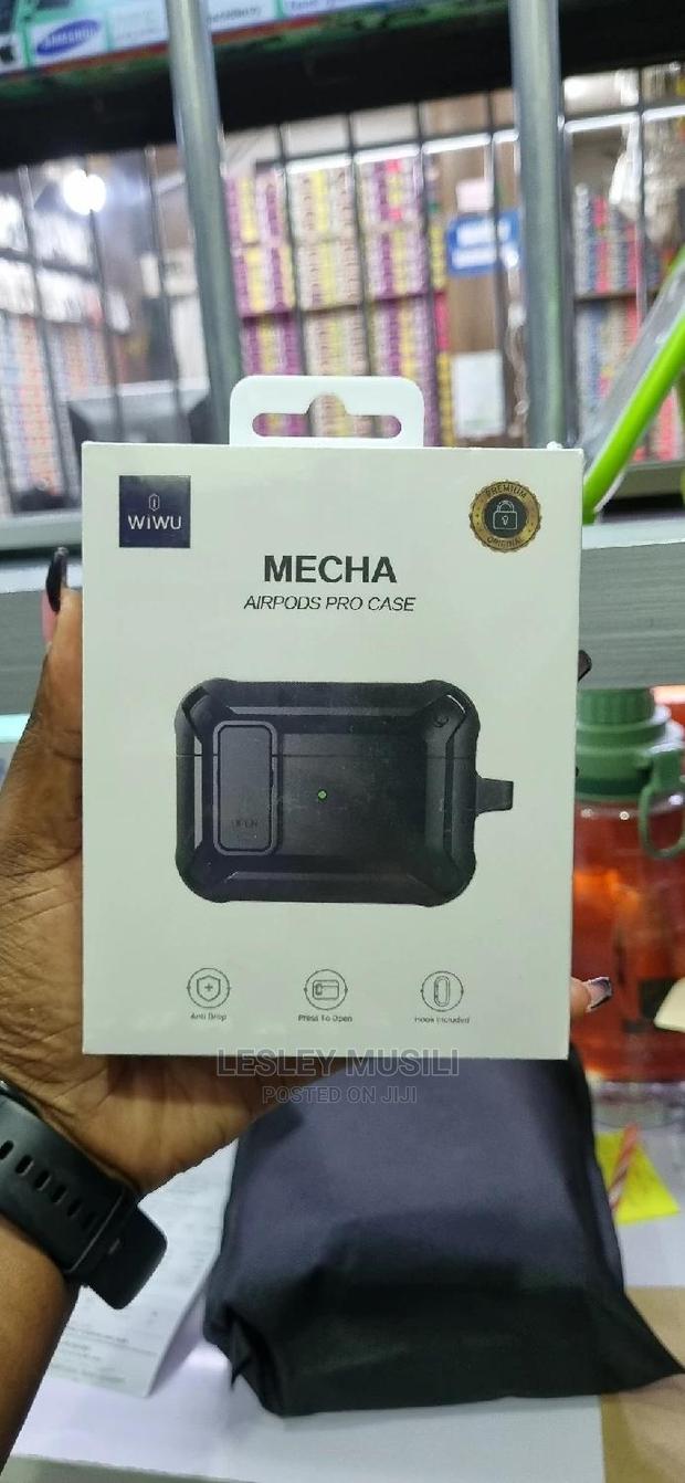 Mecha Airpods Pro Case - thumbnail 2