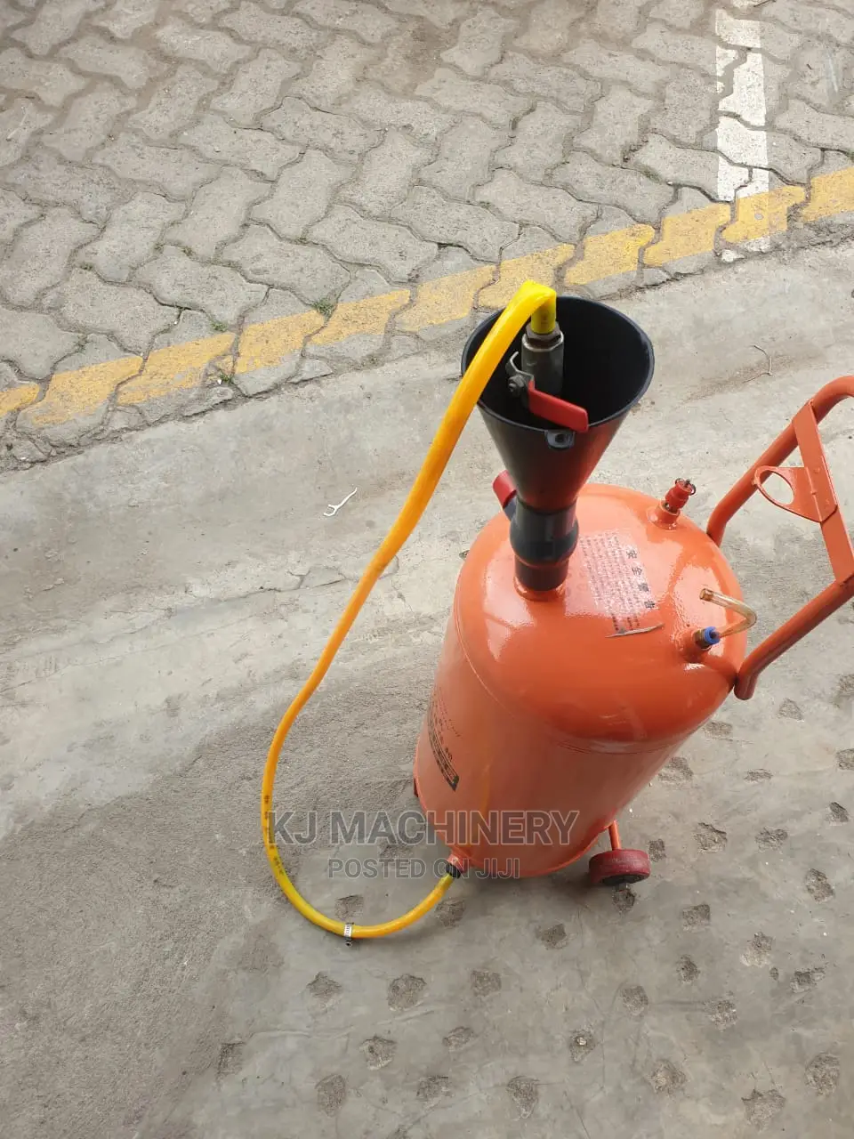 Gear Oil Bucket