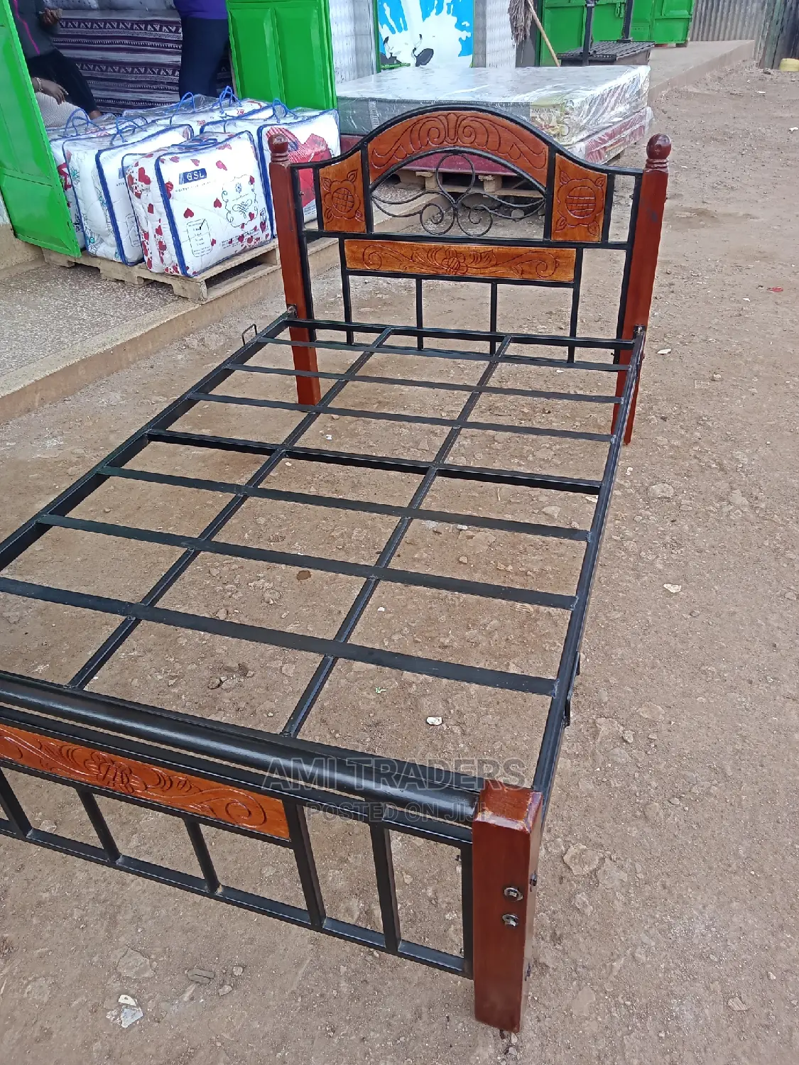 Long Term Mahogany Metal Beds