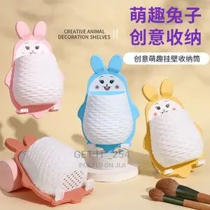 Creative Rabbit Holder