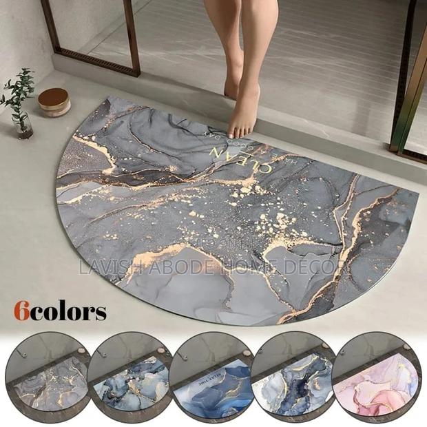 Semi Circle Diatom Rubber Bathroom Mats - main view