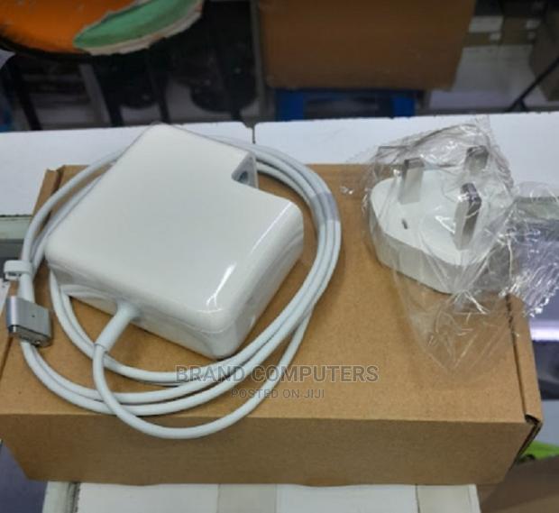 T-Shape 45W Macbook Charger