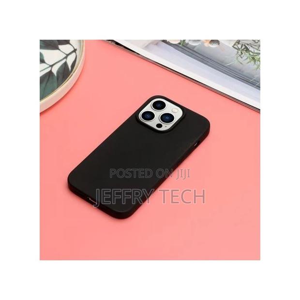 iPhone 14 Pro Silicone Phone Case(Black) - thumbnail 3