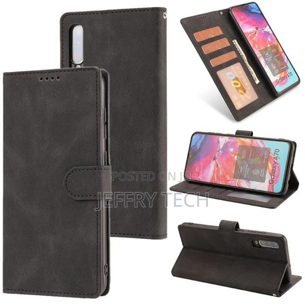 Samsung Galaxy A70 Leather Case (Black) - thumbnail 3