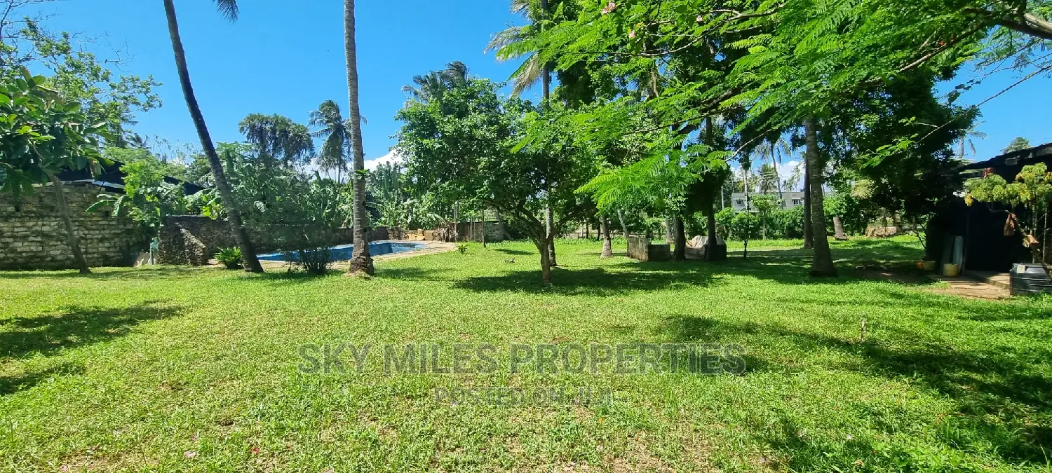 3bdrm Maisonette in Bokoboko, Kikambala for Sale