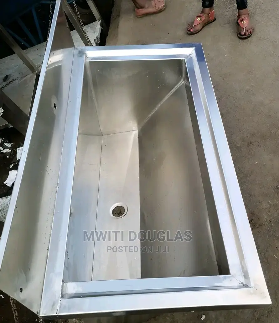 Surgical Hospital Scrub Sink