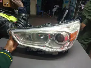 Mitsubishi RVR Headlight Non Xenon 2012-2014