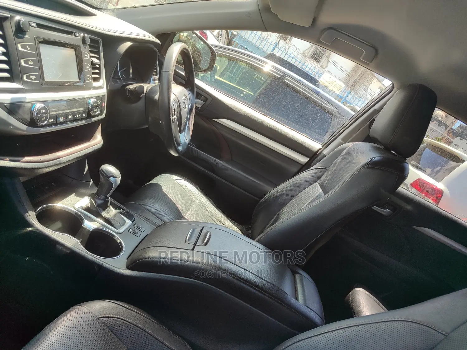 Toyota Kluger 2016 Silver