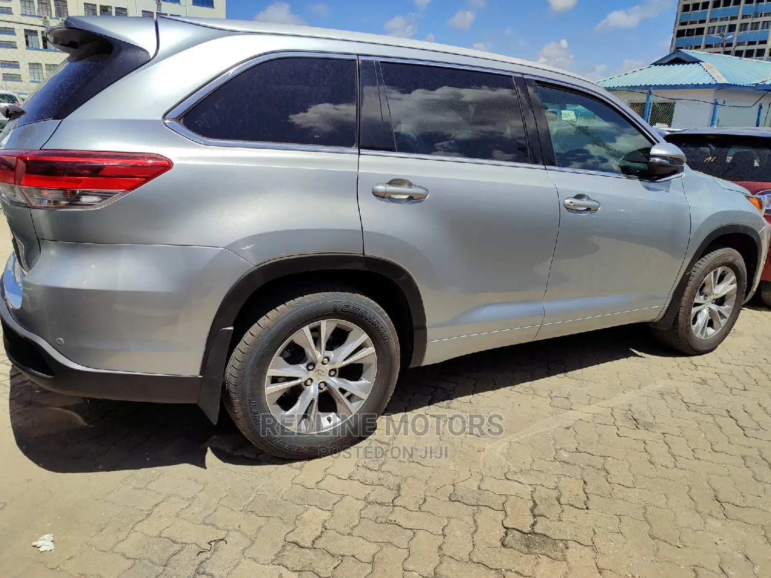 Toyota Kluger 2016 Silver