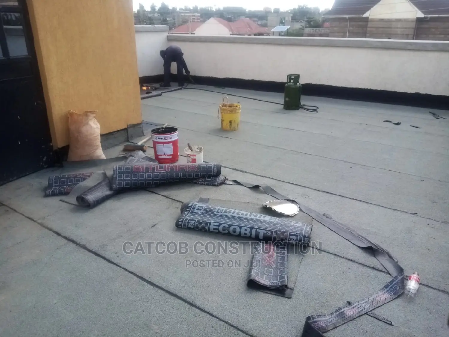App Membrane for Waterproofing Flatroofs Gutters. LAMI