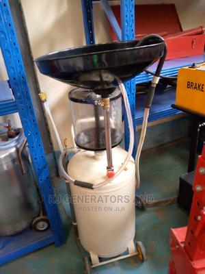 Oil Drainer - thumbnail 2