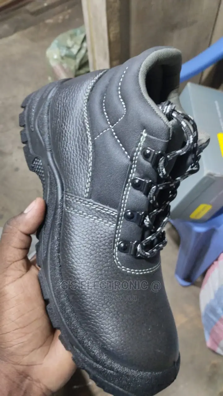 Best Quality Black Leather Safety Boots