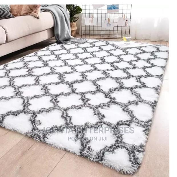 Fluffy Pattern Carpet