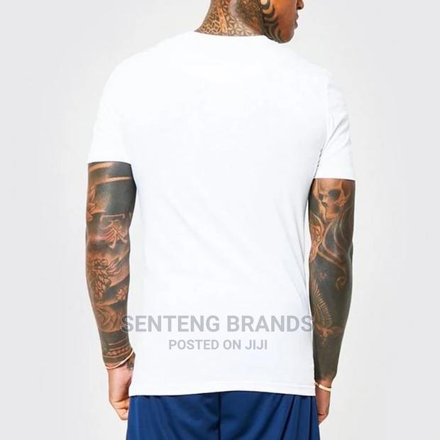 White Round Neck Tshirts - thumbnail 3