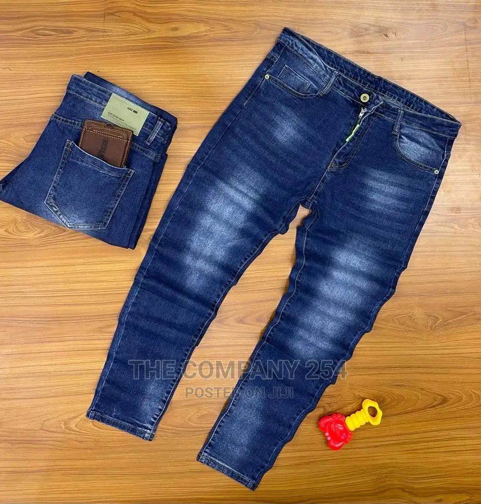 Legit Top Quality Men's Fashion Slim Fit Designer Jeans