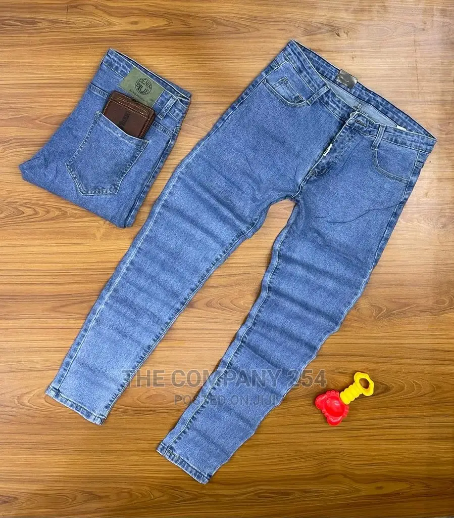 Legit Top Quality Men's Fashion Slim Fit Designer Jeans