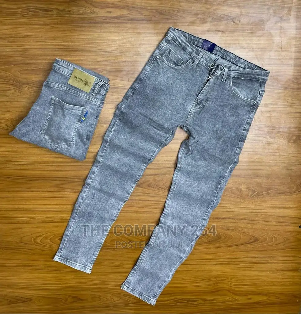 Legit Top Quality Men's Fashion Slim Fit Designer Jeans